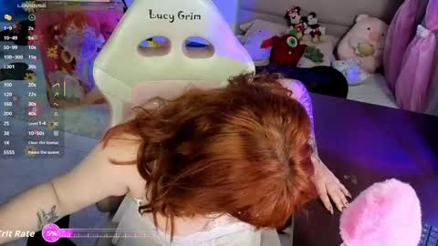 111lucygrim111 online show from May 16, 11:26 pm