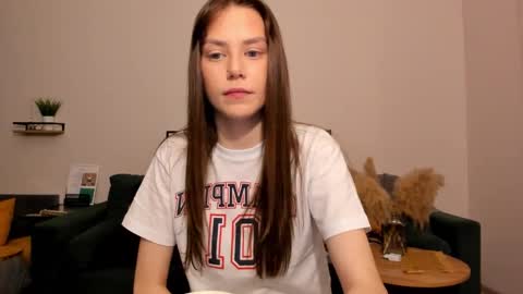 Lily 3 online show from March 6, 8:37 pm