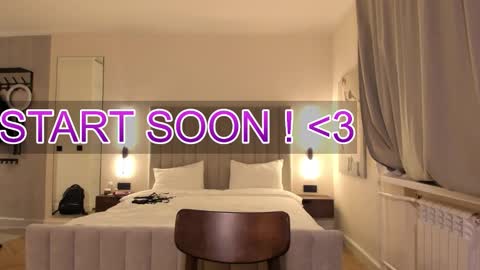 Lily 3 online show from November 11, 6:49 pm