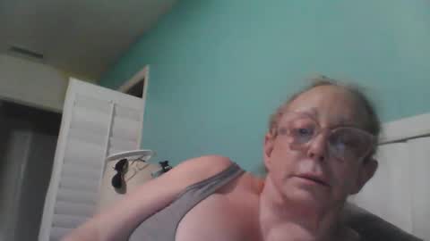 Corianna online show from September 15, 9:06 am