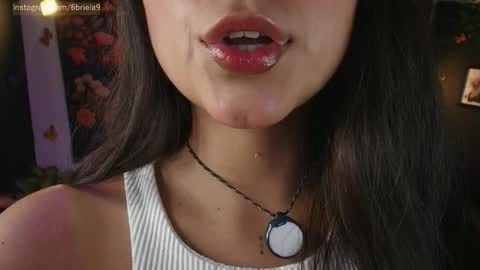 B R I E L A  online show from April 2, 5:16 am