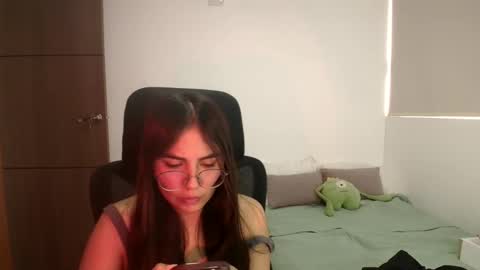 abby 3 online show from June 3, 4:12 pm