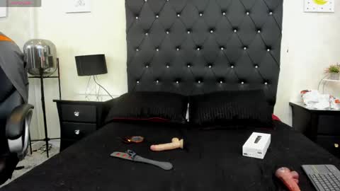 _alana_johnson online show from May 30, 1:31 pm