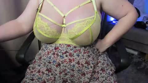 lisa online show from March 26, 9:49 pm