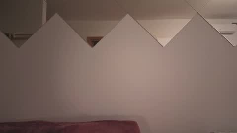 Anna online show from March 15, 2:30 pm