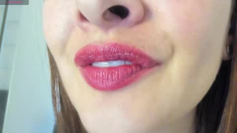 antonia online show from May 7, 4:43 pm