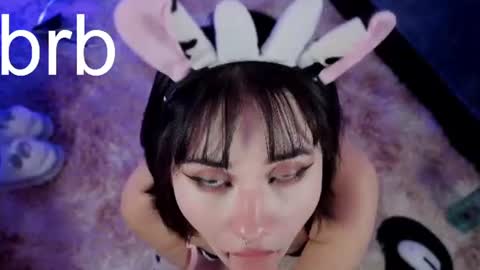 Aria online show from July 14, 11:31 pm