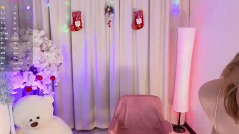 Jess online show from December 20, 11:36 am