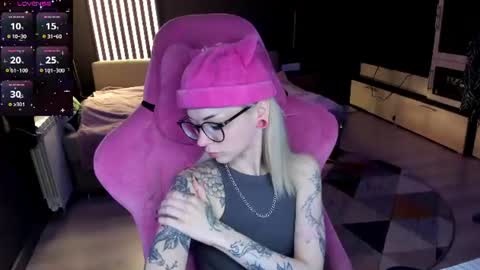 Olivia Subscribe to my Fansly -   online show from July 10, 12:34 am