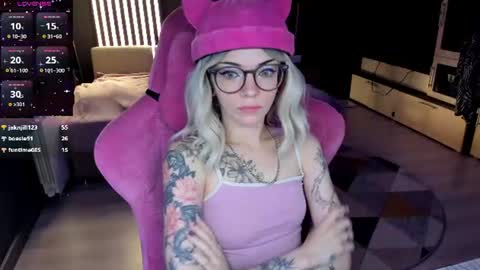 Olivia Subscribe to my Fansly -   online show from July 11, 12:43 am