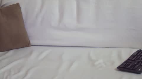 I will be back soon  online show from April 23, 11:28 am