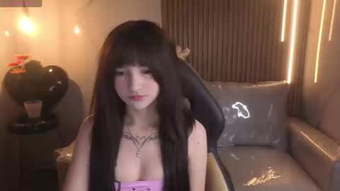 _charlotte_collins_ online show from March 17, 2:32 pm