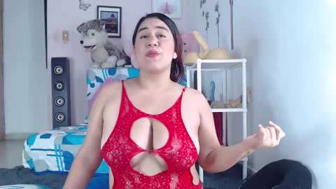 Emily Valencia online show from March 4, 2:49 am