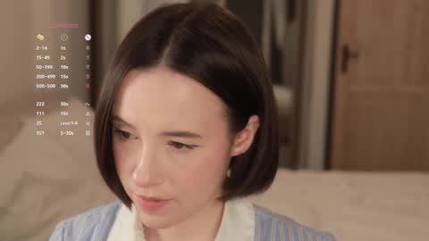 Essie  online show from March 24, 6:57 pm