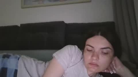 Criss4u online show from April 11, 9:18 pm