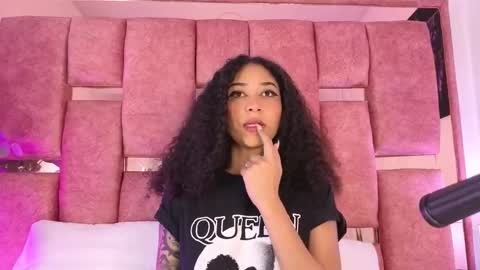 Lanna  online show from February 27, 11:54 am