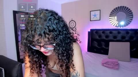 Liily online show from March 27, 11:49 pm