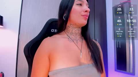  Laura  Independent Model  online show from December 4, 6:19 pm