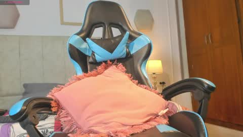 Maria online show from March 23, 3:07 pm