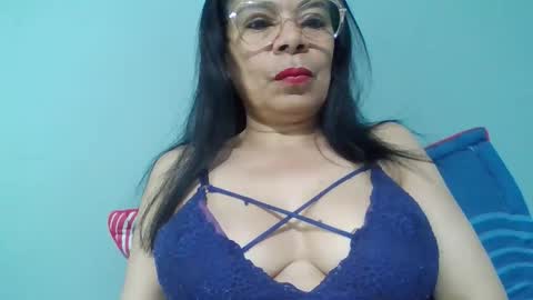 _maturexx online show from May 2, 4:38 am