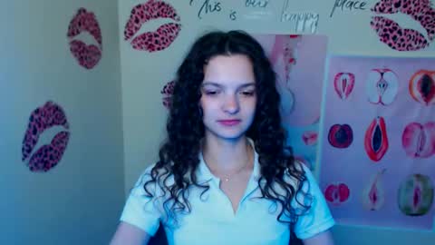 Susie online show from March 16, 6:45 pm