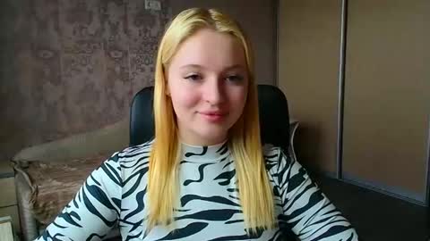 Melanie online show from March 19, 12:53 pm