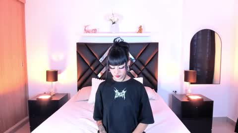 mizuki  online show from March 17, 3:27 pm