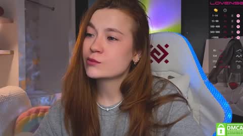 Mia with a big heart  online show from April 9, 11:15 am