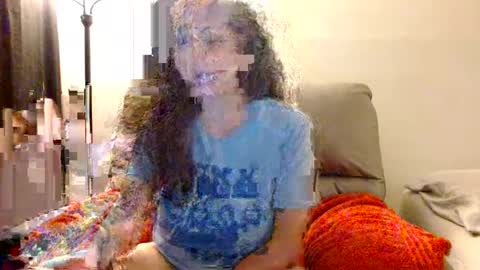 Sara Lynn online show from August 6, 2:51 am