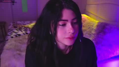 Sophy online show from March 7, 3:19 pm