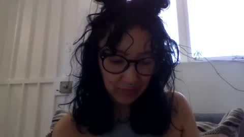 _tutti_frutti_ online show from February 8, 8:32 pm