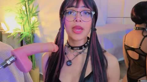   online show from March 20, 11:20 pm