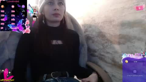 Yuyi online show from May 24, 3:16 am