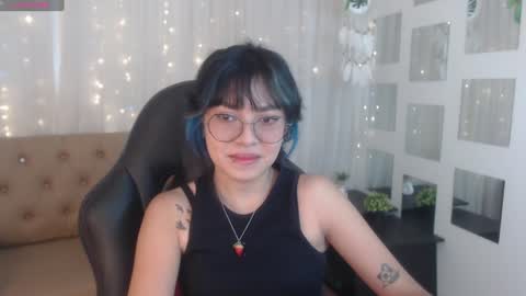 Abbi online show from December 23, 7:30 pm