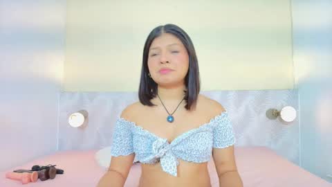abby_coper1 online show from May 26, 12:26 pm
