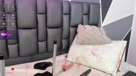 abbyadams23 online show from April 5, 3:16 am