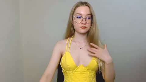Abby Lovense is active online show from July 18, 10:51 am
