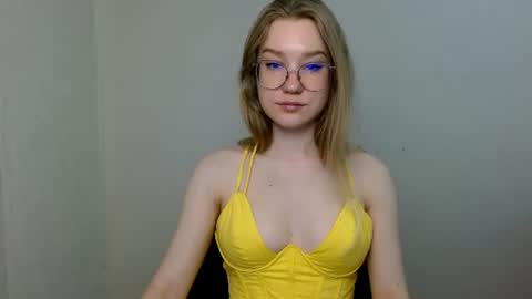 Abby Lovense is active online show from June 12, 10:34 am