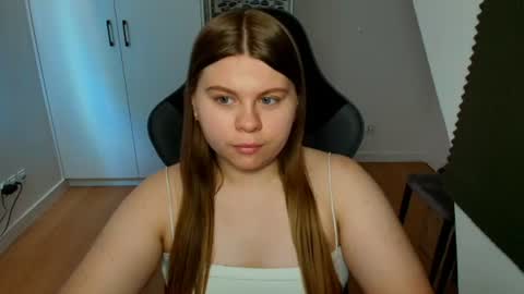 abbyvibe online show from July 25, 10:00 am