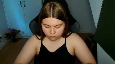 abbyvibe online show from August 7, 11:28 am