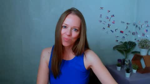 adamais_ online show from July 7, 6:58 am