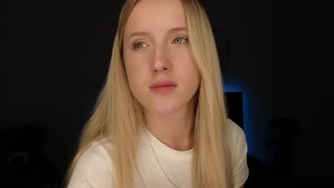 Adele online show from April 22, 8:50 pm