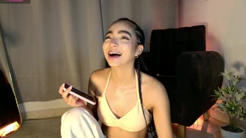 ADELINE online show from April 19, 1:16 am