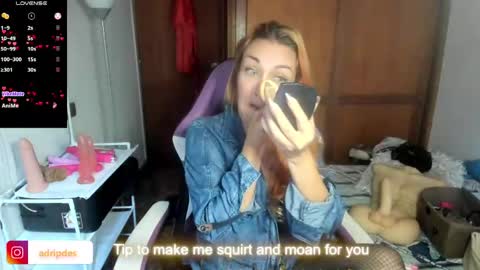 Adriana Paredes  online show from May 27, 12:13 pm