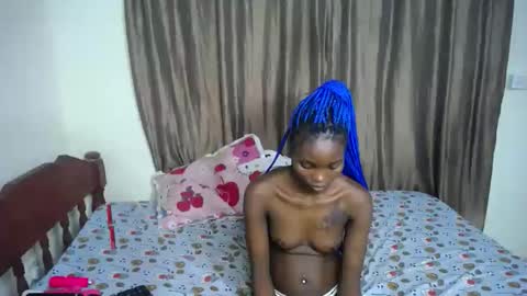 africana_slimqueen online show from April 15, 8:42 pm