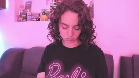 Camila     2 online show from January 28, 8:36 pm