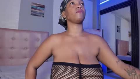 aileenkeys online show from August 7, 7:32 pm