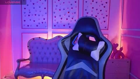 ailen online show from October 10, 3:00 am