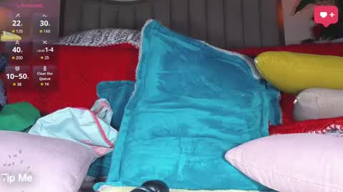 Ailyn rouss online show from March 26, 2:03 am