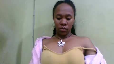 aimee982179 online show from June 1, 2:13 am